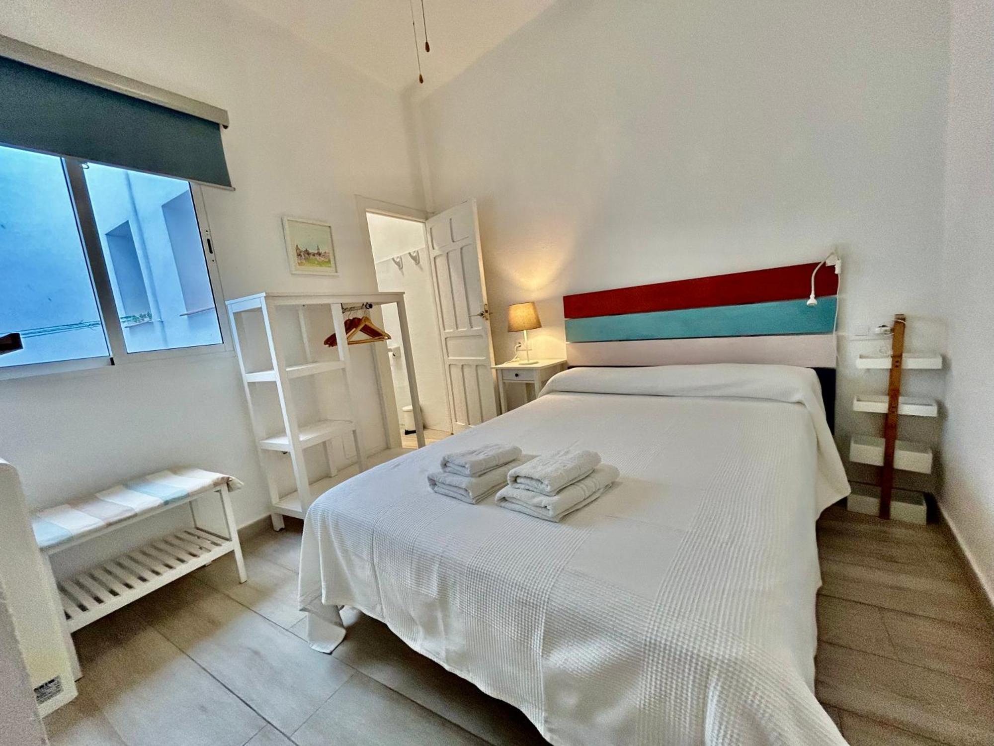 Acogedor Apt 8Pax 4Bdr 2Bth- Cozyhomesevilla2 Extérieur photo