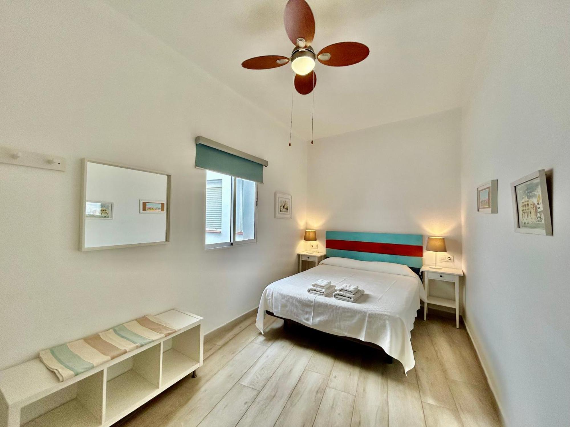 Acogedor Apt 8Pax 4Bdr 2Bth- Cozyhomesevilla2 Extérieur photo